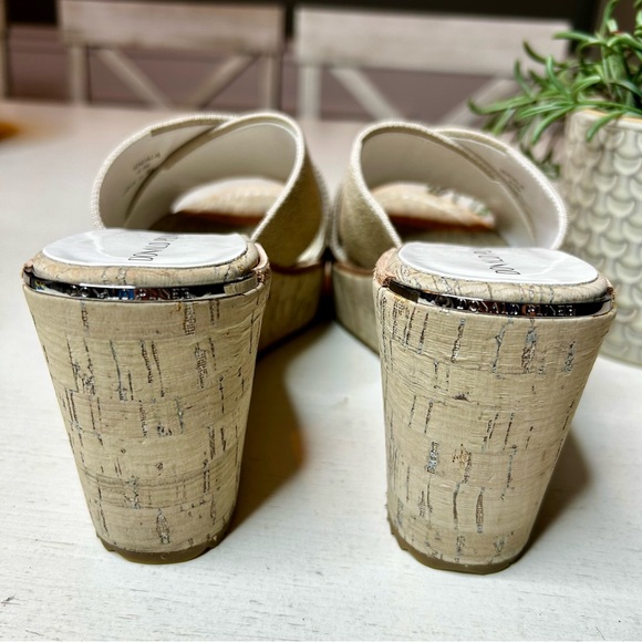 Donald Pliner Ideala sandals, 6.5 - Picture 7 of 12